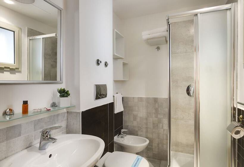 חדר סטנדרט, Marcantonio