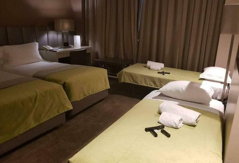 سوییت جونیور, Melia Braga Hotel & Spa