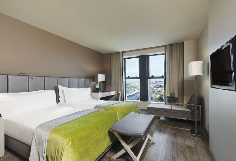اتاق پرمیوم, Melia Braga Hotel & Spa