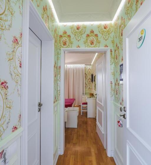 غرفة قياسية مطلّة علي البحر, Porto Eda