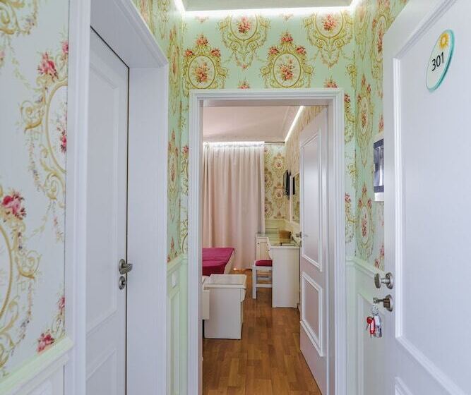 غرفة قياسية مطلّة علي البحر, Porto Eda