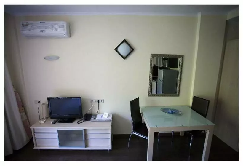 Standard-studio Parveke, Aparthotel Regina Mare