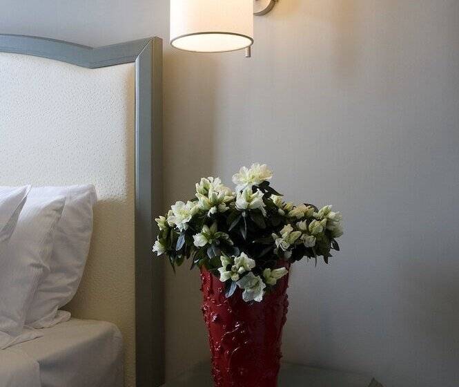 Номер Стандарт Трехместный, Rosso23   Wtb Hotels