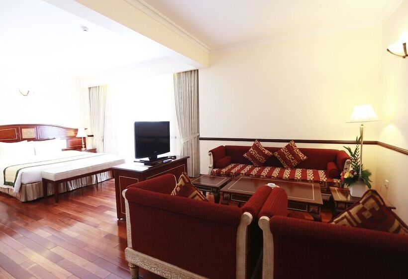 ジュニアスイート, Saigon Dalat