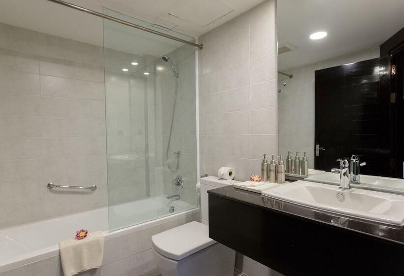 小型套房带阳台, Sokchea Angkor