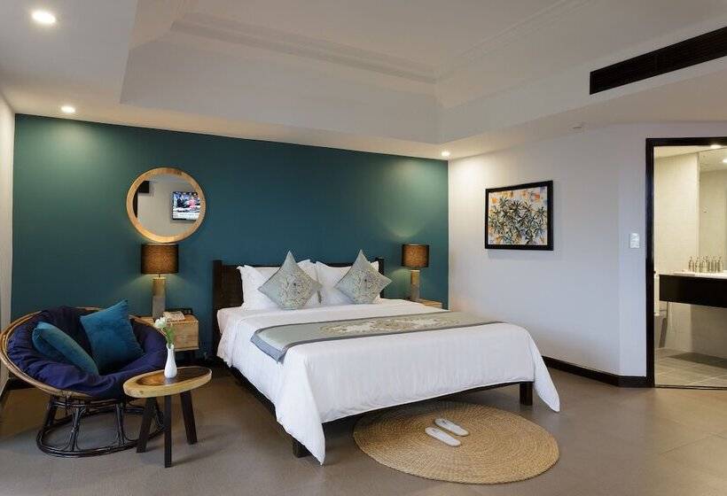 小型套房带阳台, Sokchea Angkor