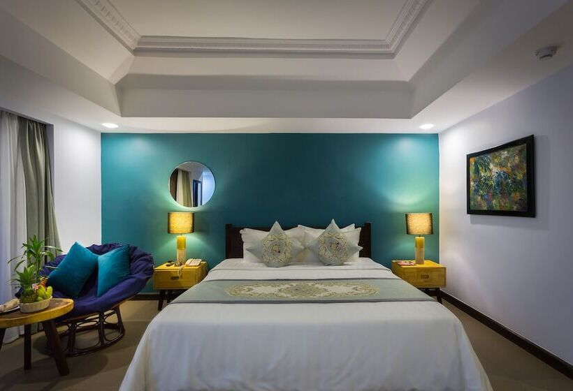 小型套房带阳台, Sokchea Angkor