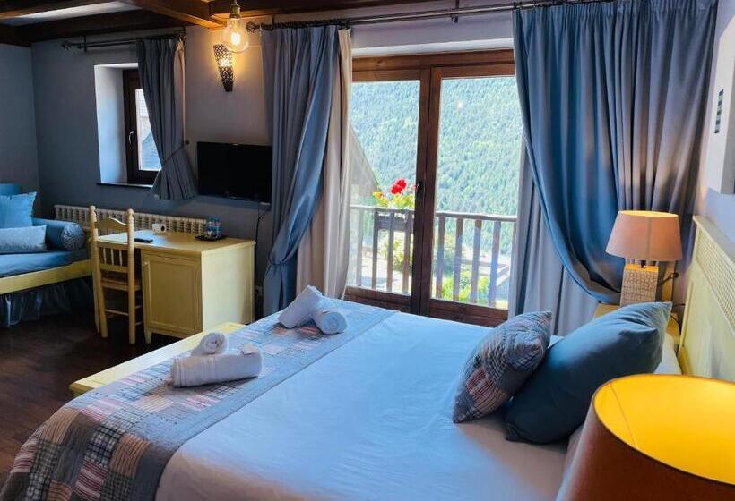 سوییت لوکس, Tierras De Arán