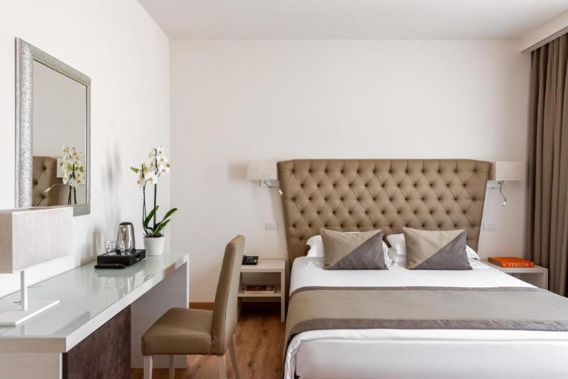 سوییت جونیور سوپریور, Eco Unahotels Villa Costanza Venezia