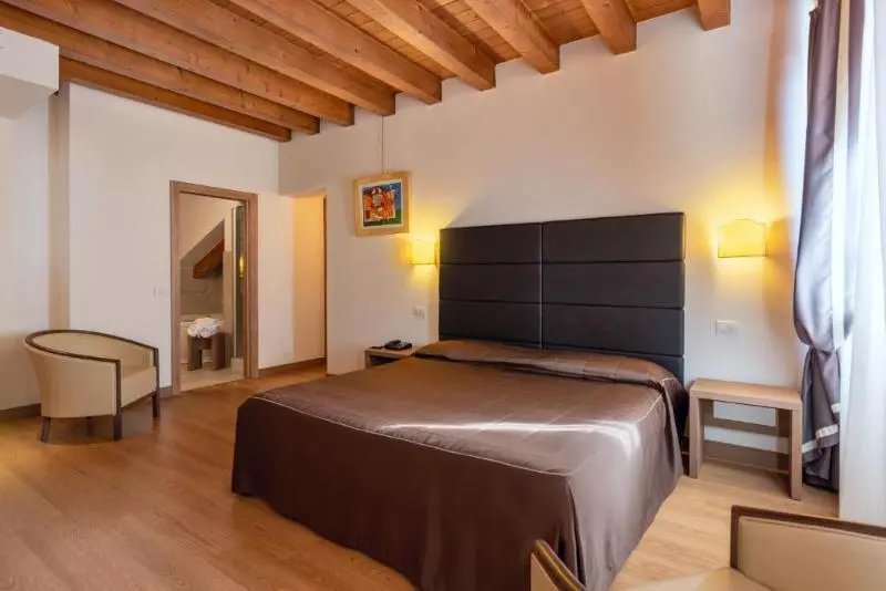 سوییت جونیور سوپریور, Eco Unahotels Villa Costanza Venezia
