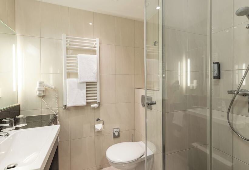 Номер Стандарт, Intercityhotel Berlin Airport Area North