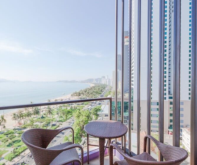 اتاق سوپریور, Novotel Nha Trang