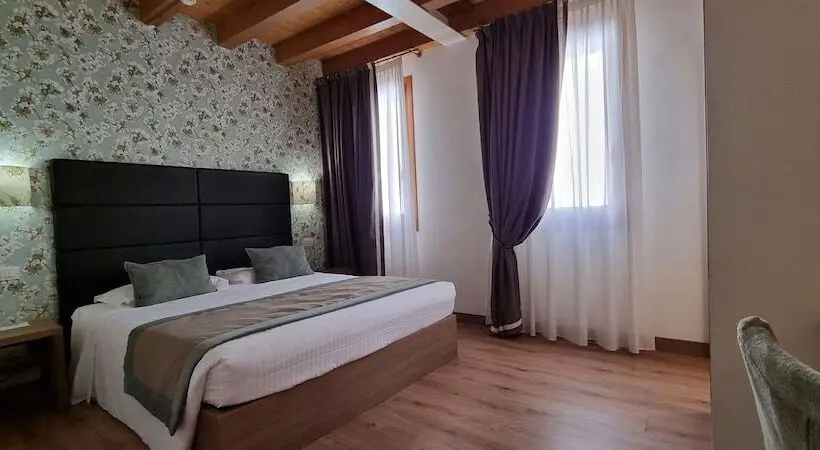 コンフォートルーム, Eco Unahotels Villa Costanza Venezia