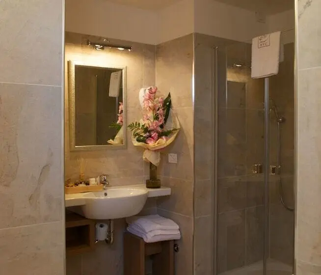 コンフォートルーム, Eco Unahotels Villa Costanza Venezia