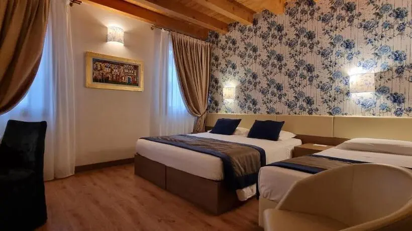 スタンダードトリプルルーム, Eco Unahotels Villa Costanza Venezia