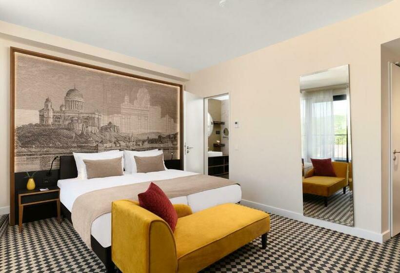 غرفة سوبيريور مزوَّدة بتراس, Grand Hotel Esztergom