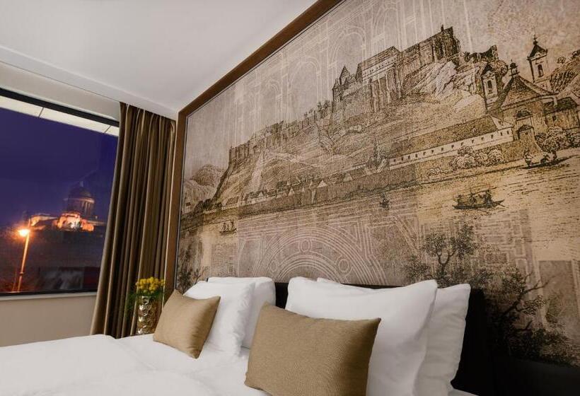 غرفة سوبيريور مطلة على المدينة, Grand Hotel Esztergom