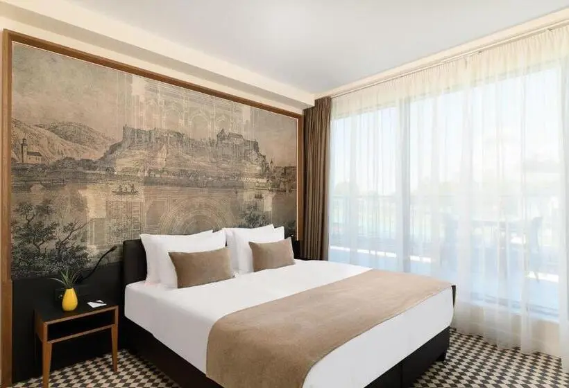 スイート, Grand Hotel Esztergom