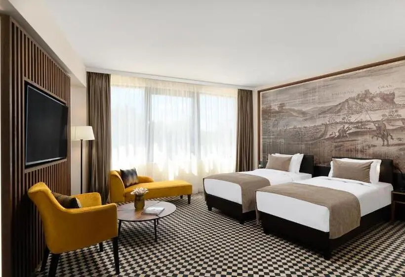 スイート, Grand Hotel Esztergom