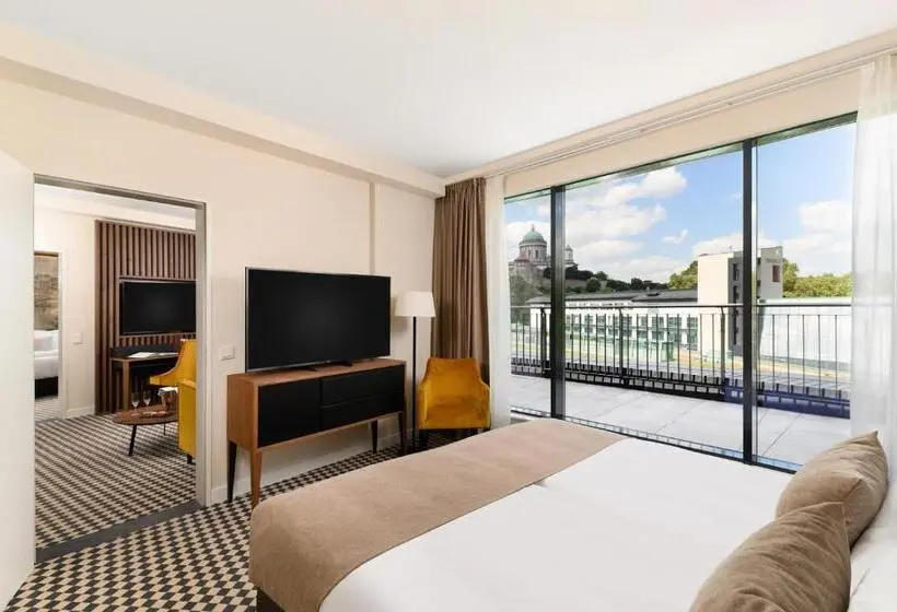 スーペリアースイート, Grand Hotel Esztergom