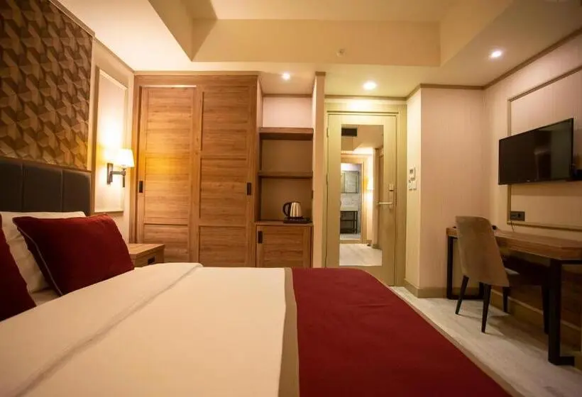 اتاق اکونومی, Beşiktaş Serenity