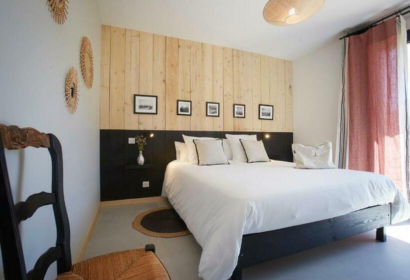 חדר סטנדרט עם טרסה, Cote Phare