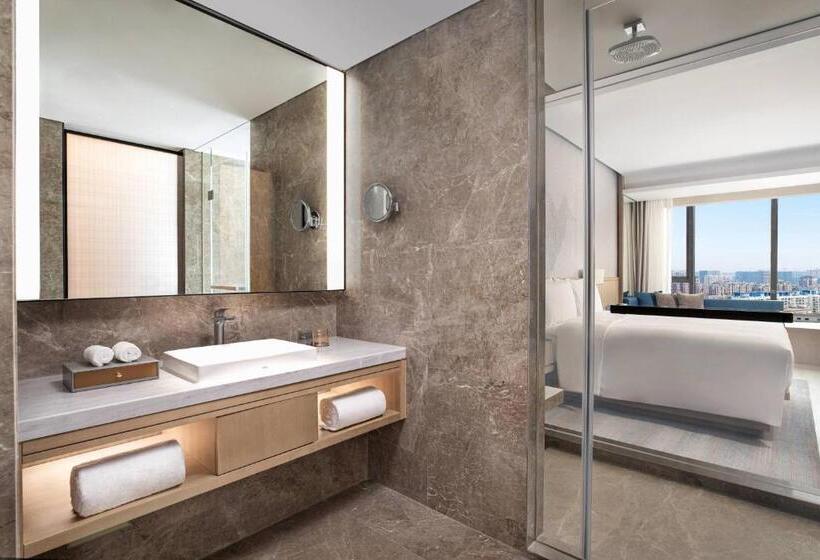 이그제큐티브 룸 킹사이즈 침대, Courtyard By Marriott Nanjing Jiangning