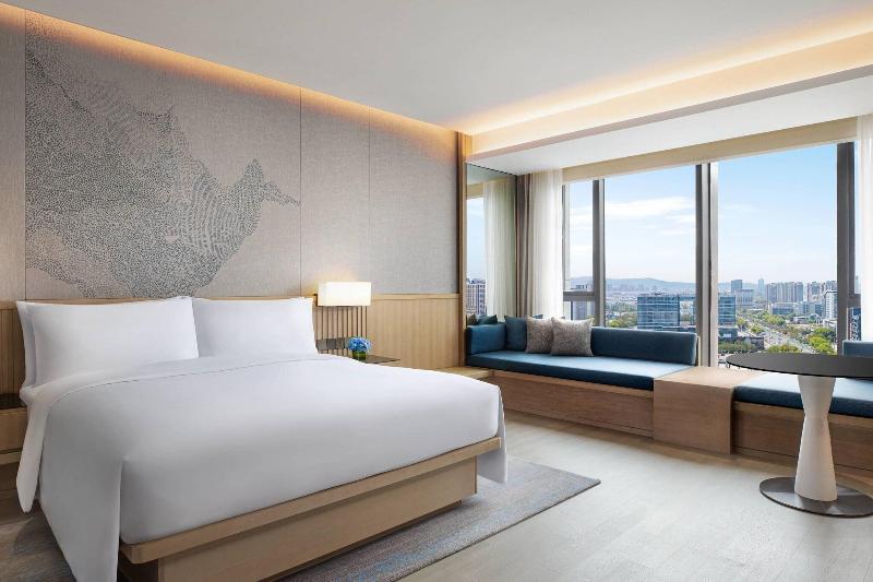 스탠다드 룸 킹사이즈 침대, Courtyard By Marriott Nanjing Jiangning