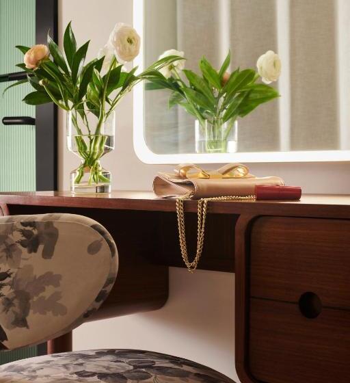 غرفة قياسية سرير كينج, Virgin Hotels New Orleans