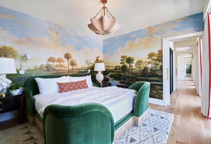 جناح مطلّ علي حمام السباحة, Virgin Hotels New Orleans