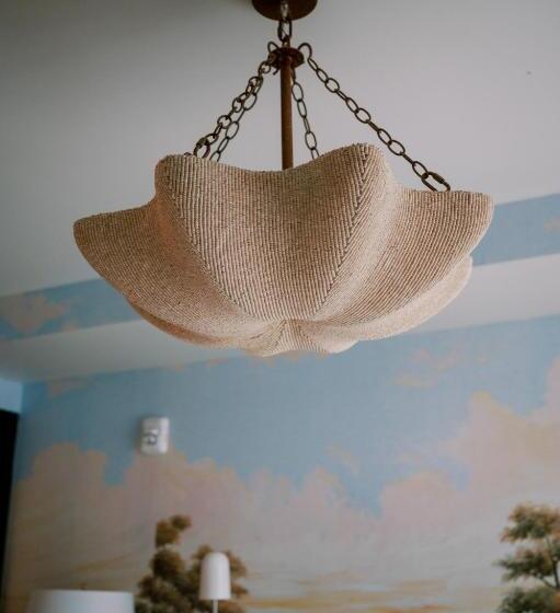 جناح مطل على المدينة, Virgin Hotels New Orleans