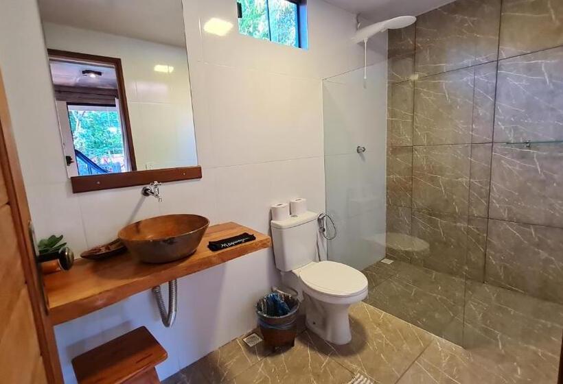 スタンダードトリプルルーム, Casa Saimiri