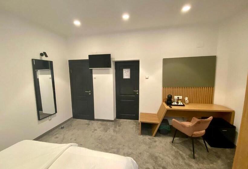 ベーシックルーム, Victoria Rooms