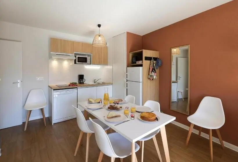 １ベッドルームのスーペリアアパートメント, Residence Nemea Le Domaine D Uhaina