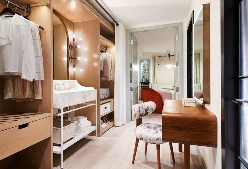 غرفة ديلوكس سرير كينج, Virgin Hotels New Orleans