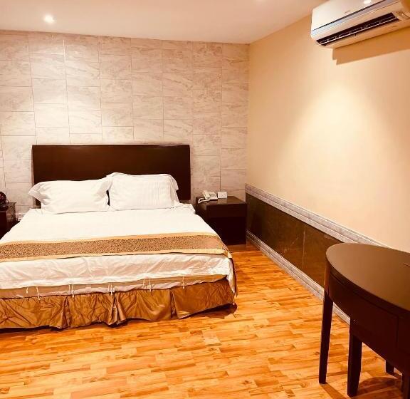 غرفة قياسية لذوى الاحتياجات الخاصة, شدون للشقق المخدومة