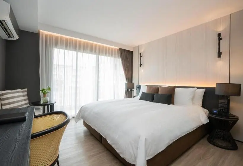 اتاق لوکس با تخت بزرگ, Bayphere Hotel Pattaya Jc