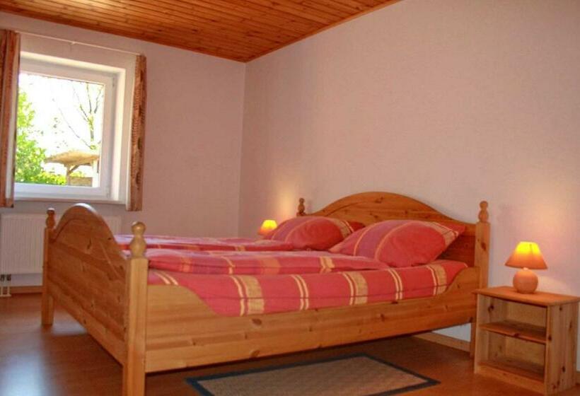 Апартаменты 2 Спальни, Ferienhof Budach