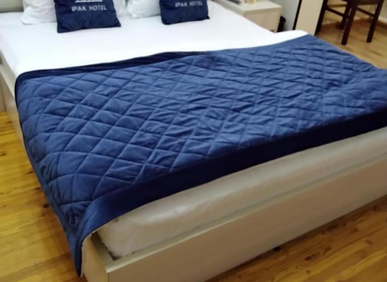 اتاق استاندارد, Ipak