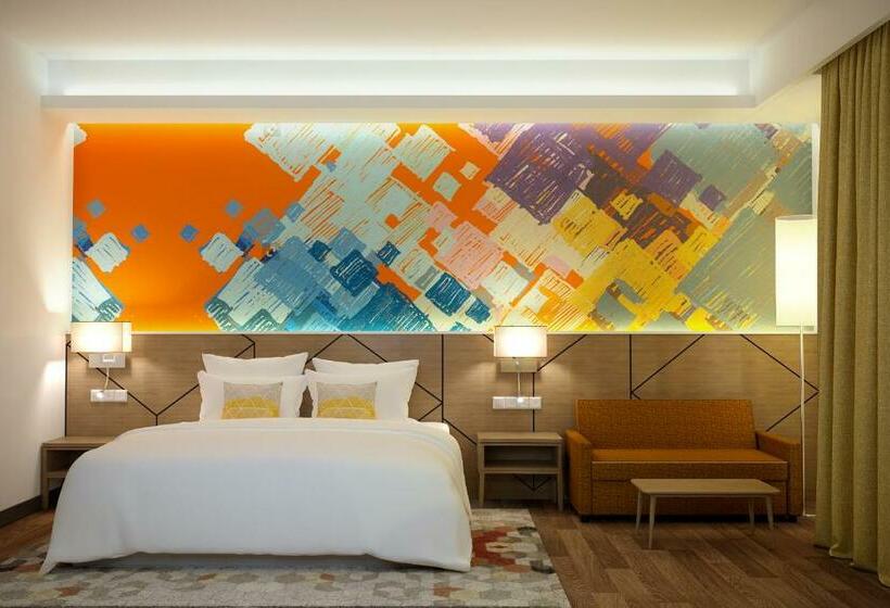 חדר דחוקס עם מיטת קינג, Sunway Hotel Big Box