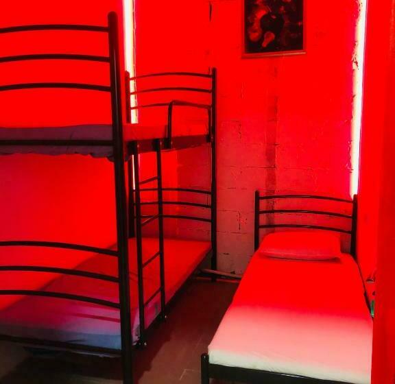 Economy Triple Room, хостел вокзал «автостанция киев»