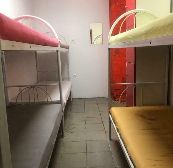 تختخواب در اتاق مشترک, хостел вокзал «автостанция киев»