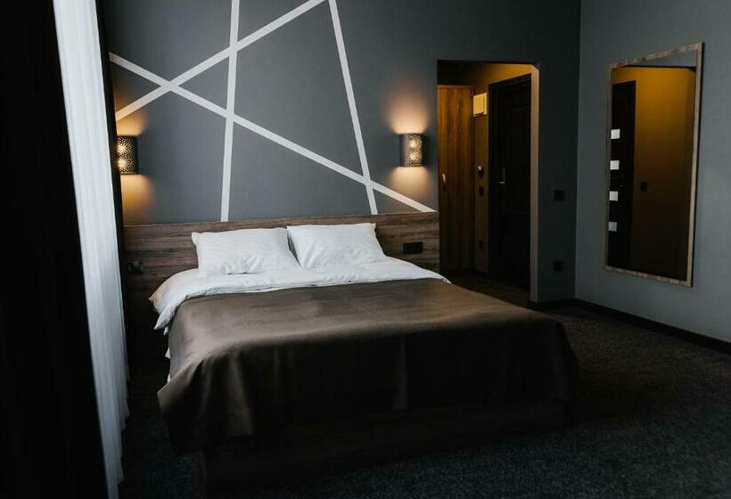 اتاق استاندارد یک نفره, готельно рестораний комплекс Silver