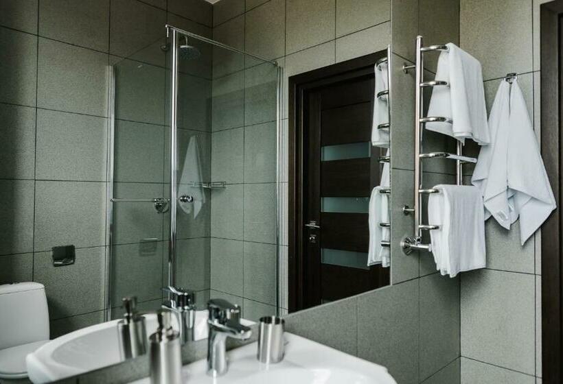 اتاق استاندارد یک نفره, готельно рестораний комплекс Silver