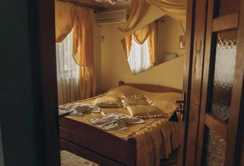 スタンダードルーム, турянська долина