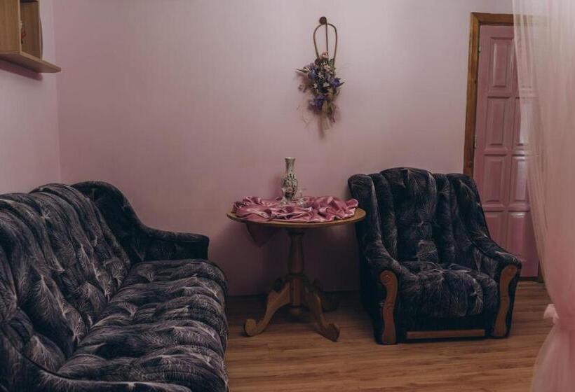 Chambre Deluxe, турянська долина