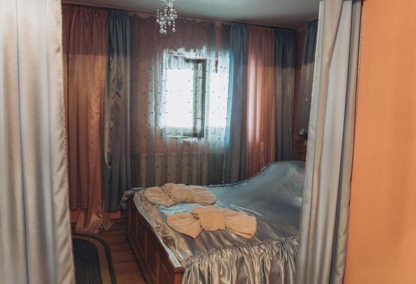 Chambre Standard, турянська долина