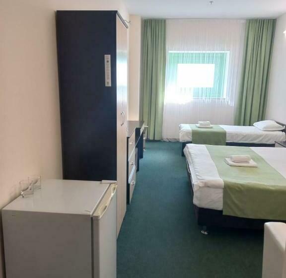 Quarto Familiar, Port Inn