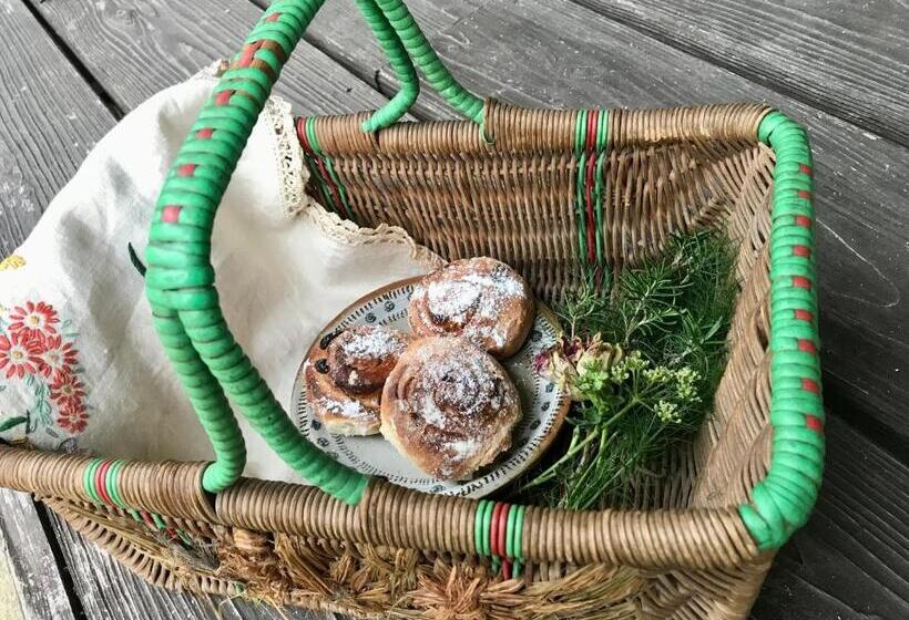 Budget Værelse, Travelers House おーさんてぃん青空舎