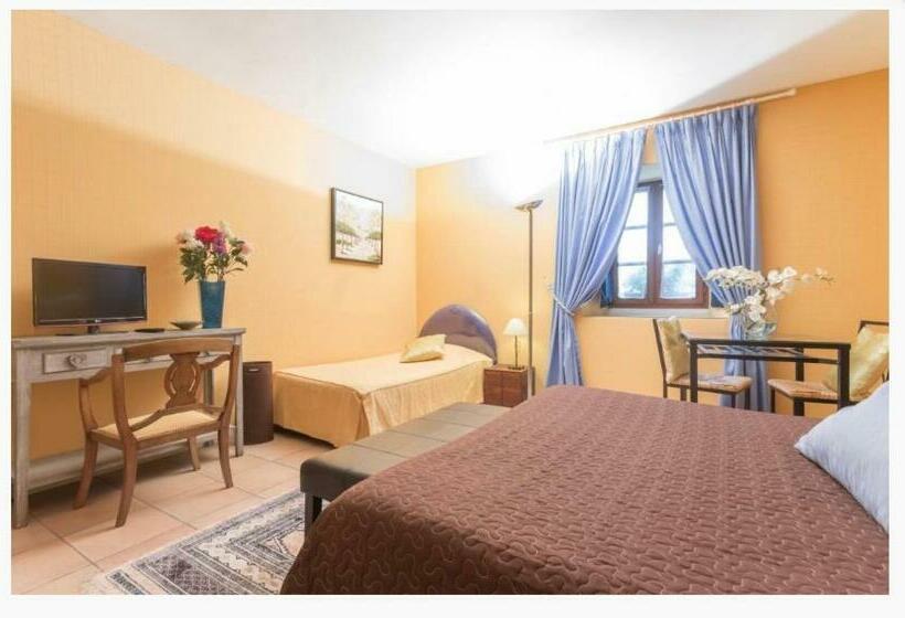 غرفة كومفورت ثلاثية, Les Chambres De Rougemont